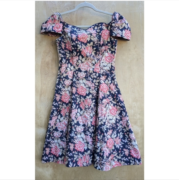 Laura Ashley Dresses & Skirts - Vintage 90's Laura Ashley floral off the shoulder knee length dress 8